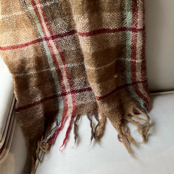 COPY - I Love  H81 plaid fringed Scarf - Picture 2 of 4